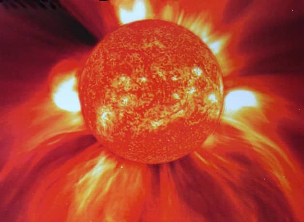 NOAA: 2 Sonnenstürme sollen die Erde treffen 2
